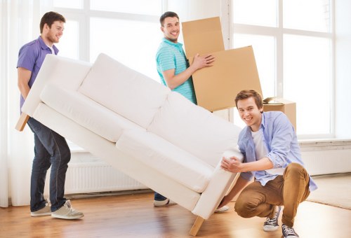 Moving truck service for homes in Barnes with local loading support
