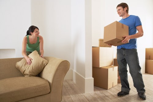 Professional house moving service for Barnes families and flats